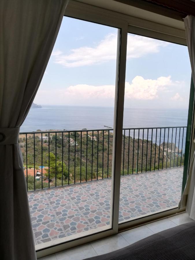 Il Normanno, Appartamento Con Panorama Mozzafiato Taormina Kültér fotó